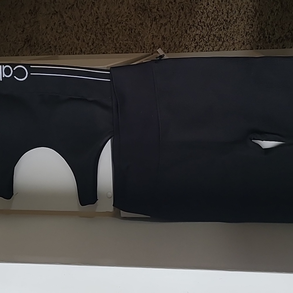 Calvin Klein performance set